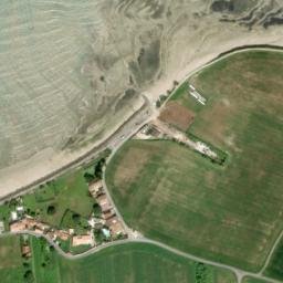 Satellite imagery of Pointe des Barres, FR