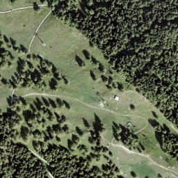 Satellite imagery of Crêta de Poë, CH