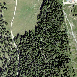 Satellite imagery of La Trabanta, CH