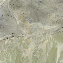 Satellite imagery of Minugrat, CH