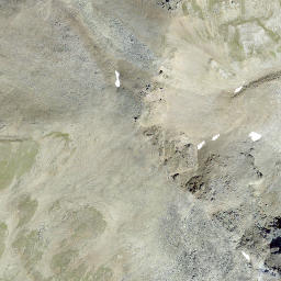 Satellite imagery of Minugrat, CH