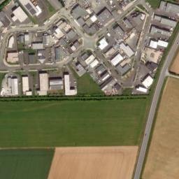 Satellite imagery of Abbaye Saint-Léonard des Chaumes, FR