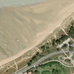 Satellite imagery of Pointe de Sablanceaux, FR