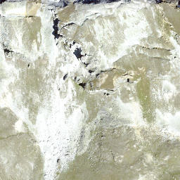 Satellite imagery of Pointe de Lona, CH
