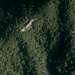Satellite imagery of Colovrat, SI