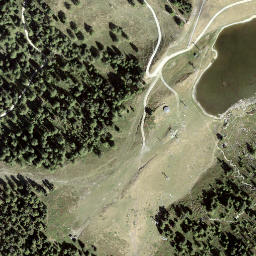 Satellite imagery of Tracouet, CH