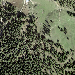 Satellite imagery of La Mena, CH