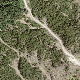 Satellite imagery of La Mena, CH