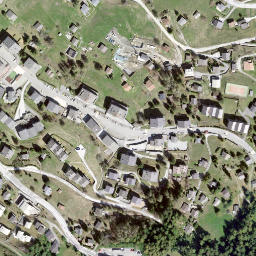 Satellite imagery of Gouille à l'Ours Tzoumaz, CH