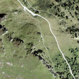 Satellite imagery of Lé, Pas de la, CH