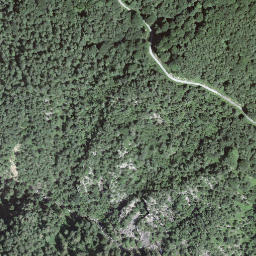 Satellite imagery of Cucchetto, CH