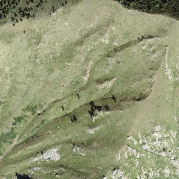 Satellite imagery of Cima Calescio, CH