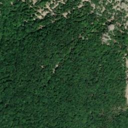 Satellite imagery of cairn, FR