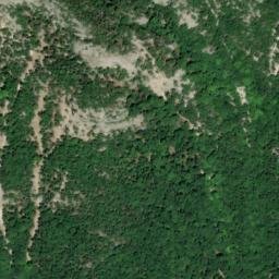 Satellite imagery of cairn, FR