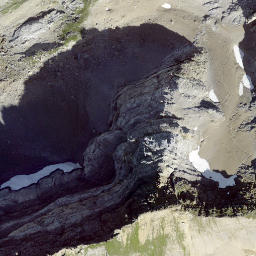 Satellite imagery of Pointe de la Golette, CH