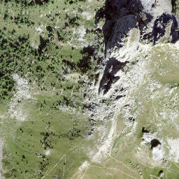 Satellite imagery of Pierre Avoi, CH