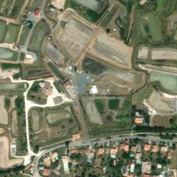 Satellite imagery of Pointe des Chirats, FR