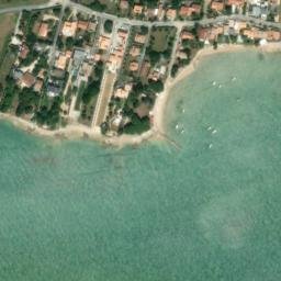 Satellite imagery of Pointe des Chirats, FR