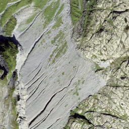 Satellite imagery of Tête des Pelottes, CH