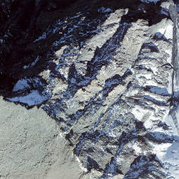 Satellite imagery of Loitecondoi, CH