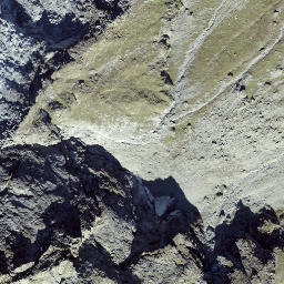Satellite imagery of cairn, IT