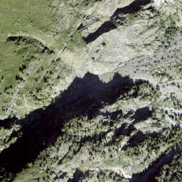 Satellite imagery of cairn, IT