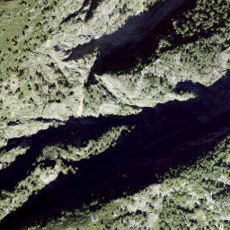 Satellite imagery of cairn, IT