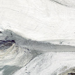 Satellite imagery of Üssere Turu, CH