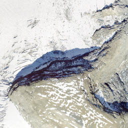 Satellite imagery of Üssere Turu, CH