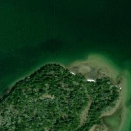 Satellite imagery of Carling Point, CA