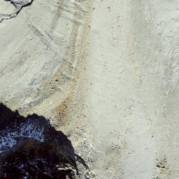 Satellite imagery of Clocher de Cheilon, CH