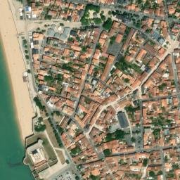 Satellite imagery of Pointe de la Nombraire, FR