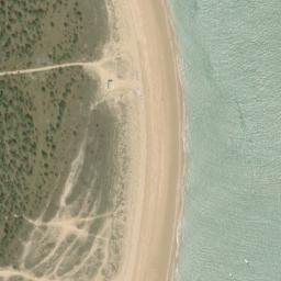 Satellite imagery of Pointe des Saumonards, FR