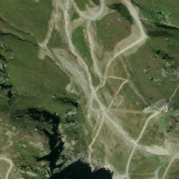 Satellite imagery of cairn, IT