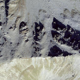Satellite imagery of Bonhomme du Tsapi, CH
