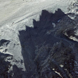 Satellite imagery of Col de la Petite Lire, CH