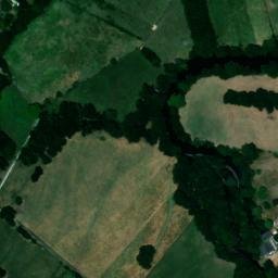 Satellite imagery of Château de Bayers, FR