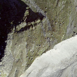 Satellite imagery of Lui des Bôres, CH