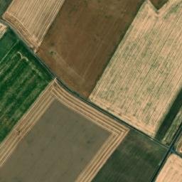 Satellite imagery of Château de Bayers, FR