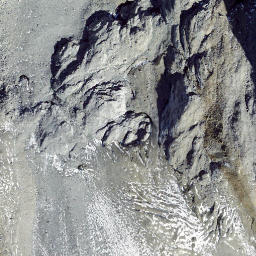 Satellite imagery of Lui des Bôres, CH
