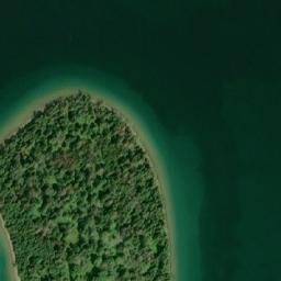 Satellite imagery of Battery Bluff, CA
