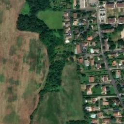 Satellite imagery of cairn, FR