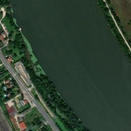 Satellite imagery of cairn, FR
