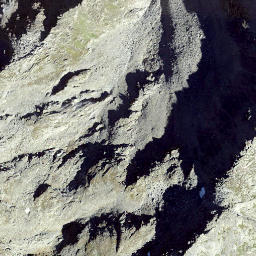 Satellite imagery of Pointe des Lacerandes, CH