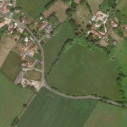 Satellite imagery of Pigeonnier et vestiges de l'abbaye de Montierneuf, FR