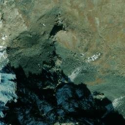 Satellite imagery of cairn, IT