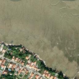 Satellite imagery of Pointe des Gors, FR