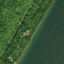 Satellite imagery of Ednie's Point, CA