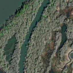Satellite imagery of Cathlacom Point, US