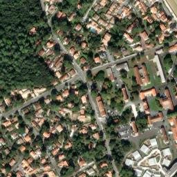 Satellite imagery of Pointe de Menson, FR